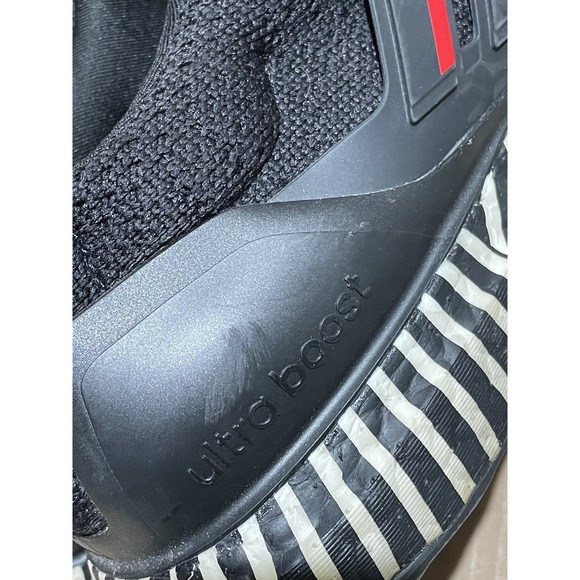 Adidas UltraBoost Size 10.5 - Striped Boost 2020 Black Red YYA 606001 FY8382 Men main image 8
